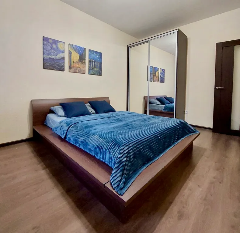 Трёхкомнатная квартира возле метро