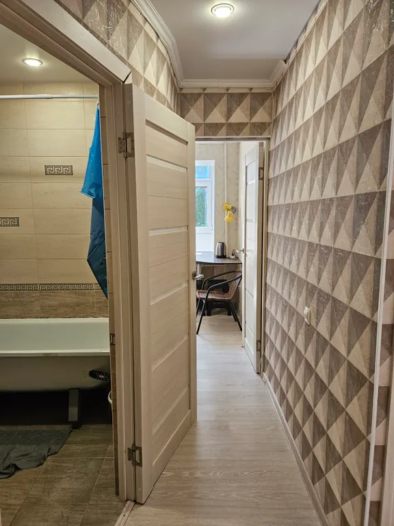 2-х ком квартира в кур.зоне рядом с западным бюветом /бронь от 5 суток