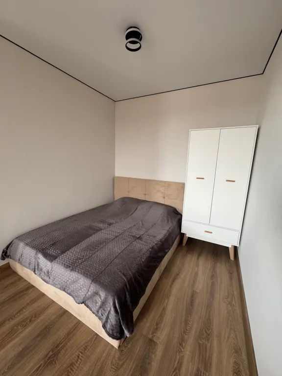 Уютная студия в элитном районе города, на берегу реки Волга