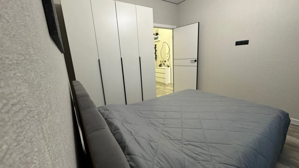 Vip евро-двушка с видом на реку