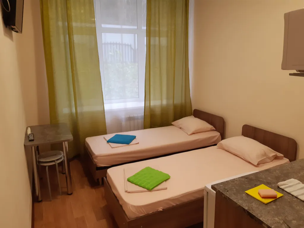 Квартира Студия на двоих в Гостевом Доме Домашний — аренда посуточно в Златоуст