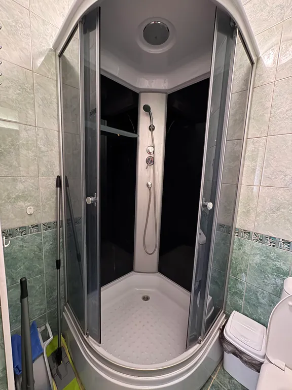 Шум речки, шашлыки и зона отдыха в шаге от нарзанной галереи