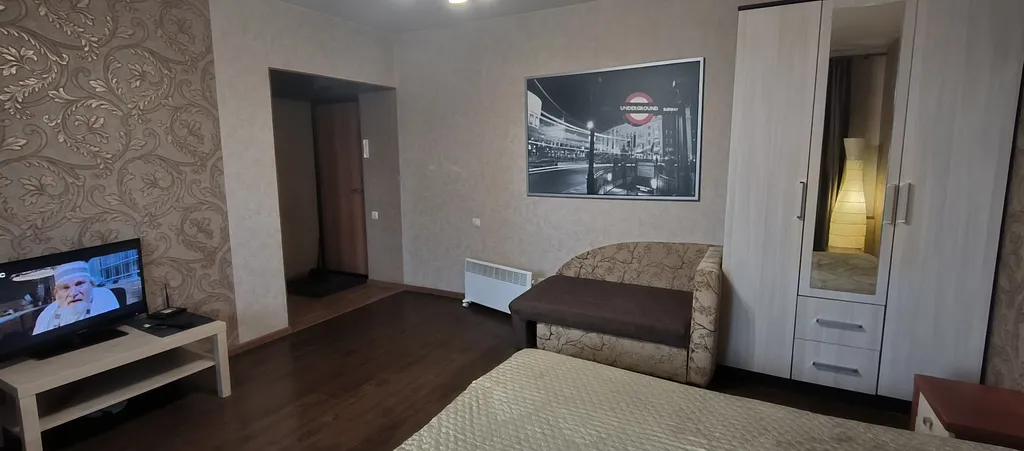 Уютная квартира около Стахановской