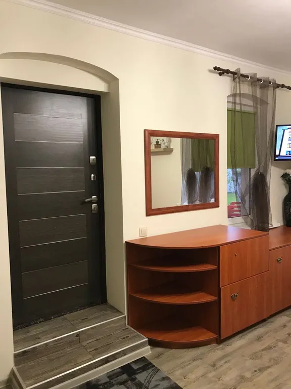 Апартаменты с отдельным закрытым участком и зоной барбекю