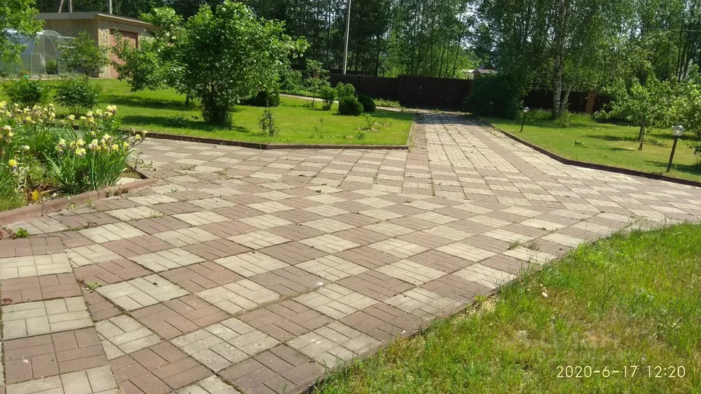 Коттедж 3-комнатный Дом — Луга