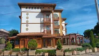 Jeval Hotel