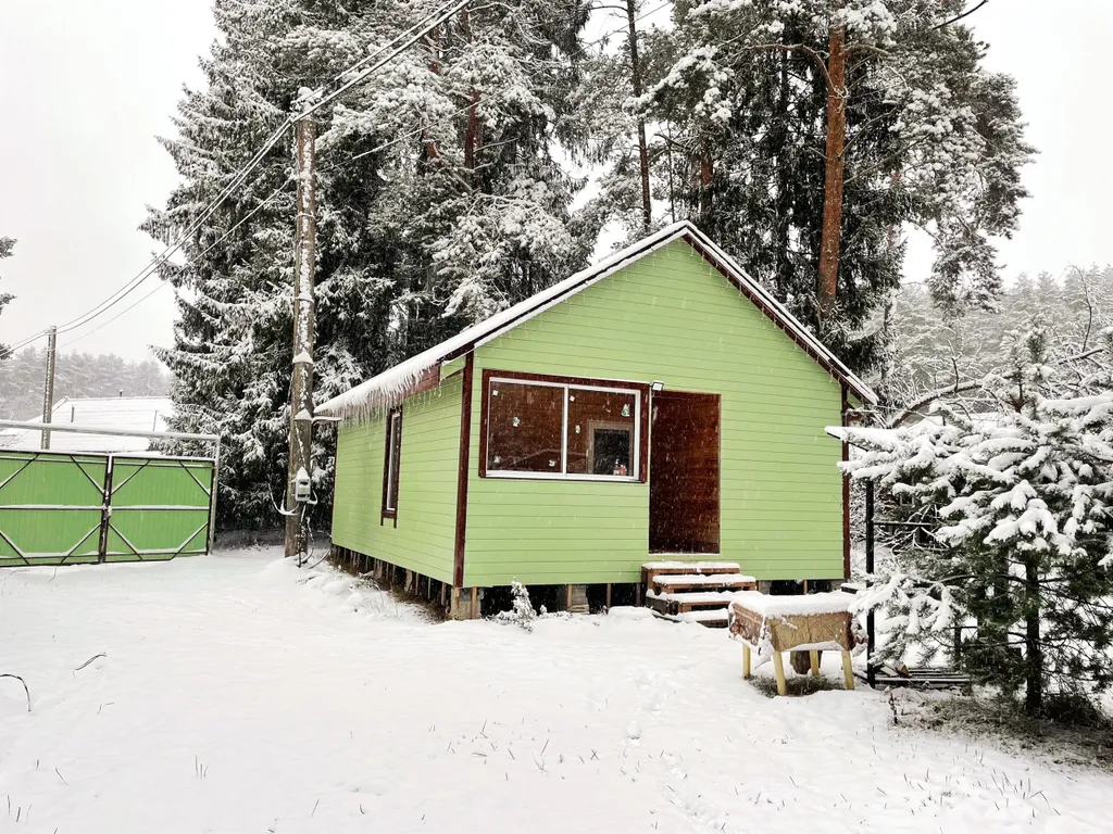 Гостевой домик на берегу озера Волго