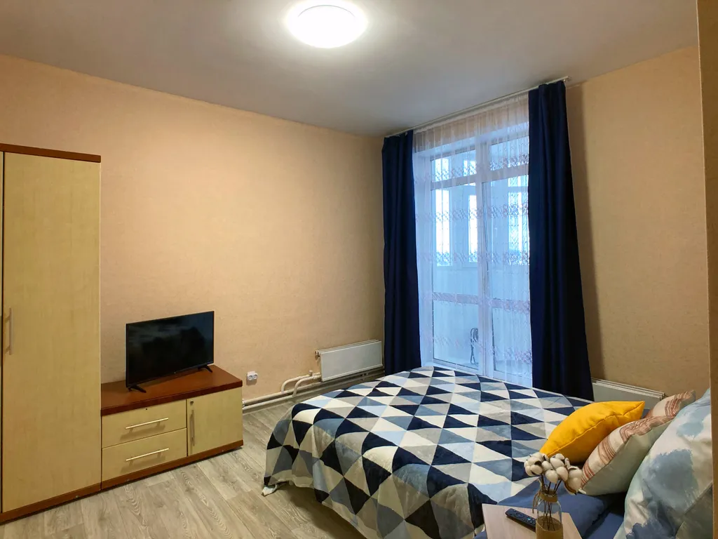 Квартира напротив ТРК Планета