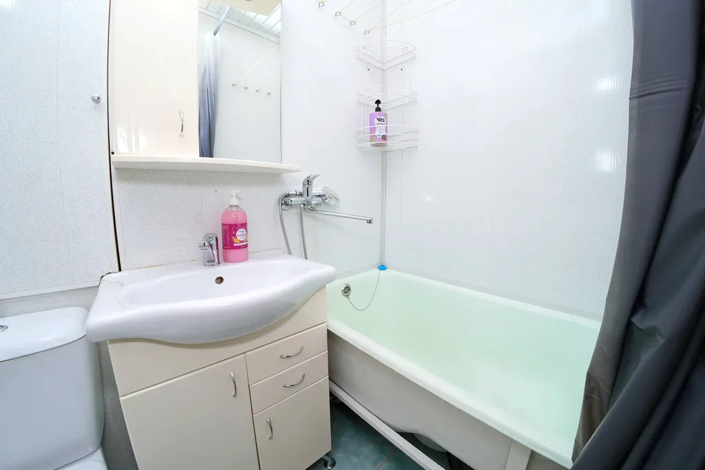 Уютная квартира в центре нефтяников