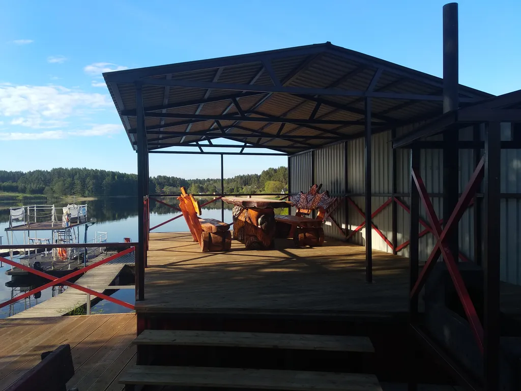 Коттедж Дом с баней прямо на берегу озера Селигер — Заборки