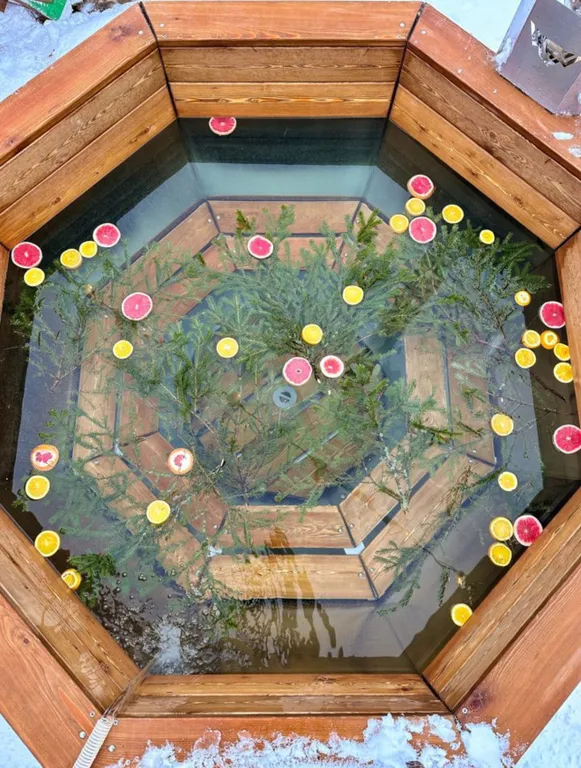 Коттедж Коттедж А-фрейм Ежевичный с сибирским банным чаном и баней на дровах — Каблуково