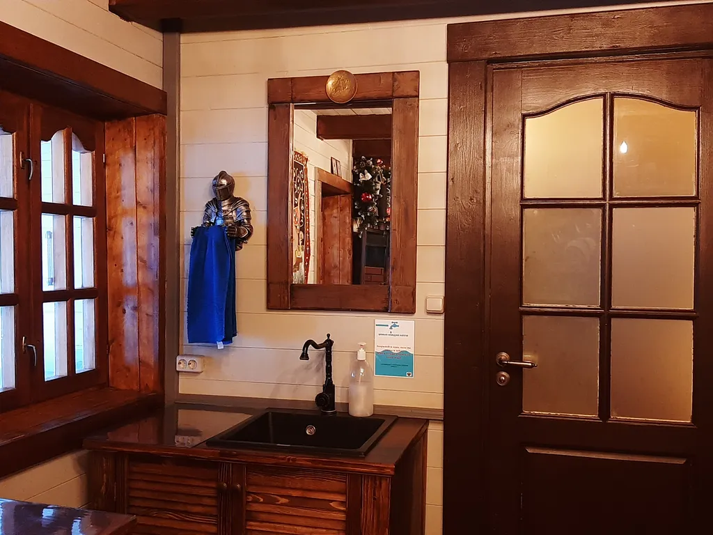 Дом-замок для большой компании