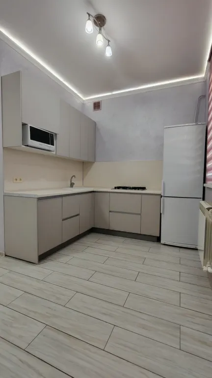 Аренда коттеджа для отдыха с теплым бассейном, сауной, бильярдом