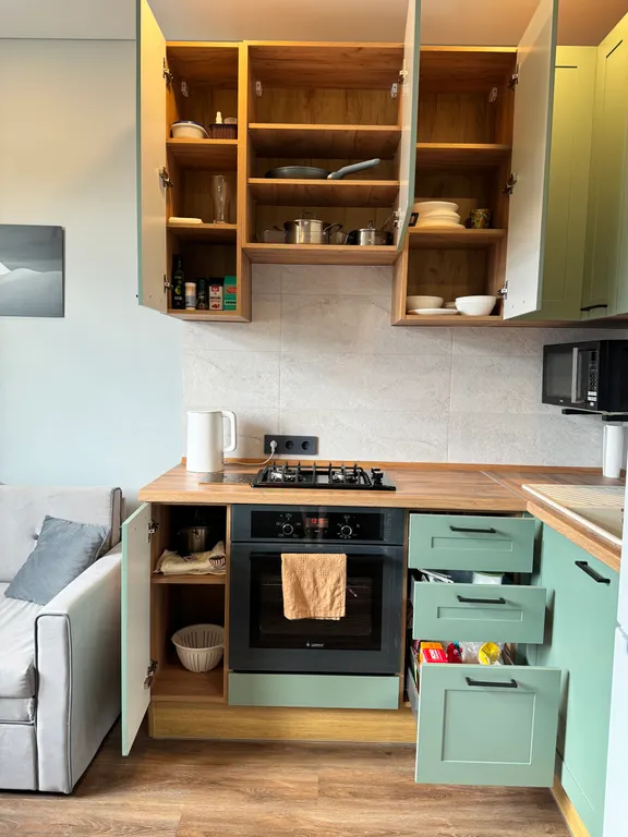 Панорамные апартаменты с новым ремонтом и видом на горы