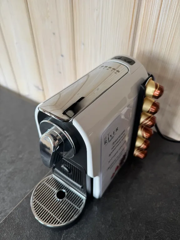 Глемпинг у реки