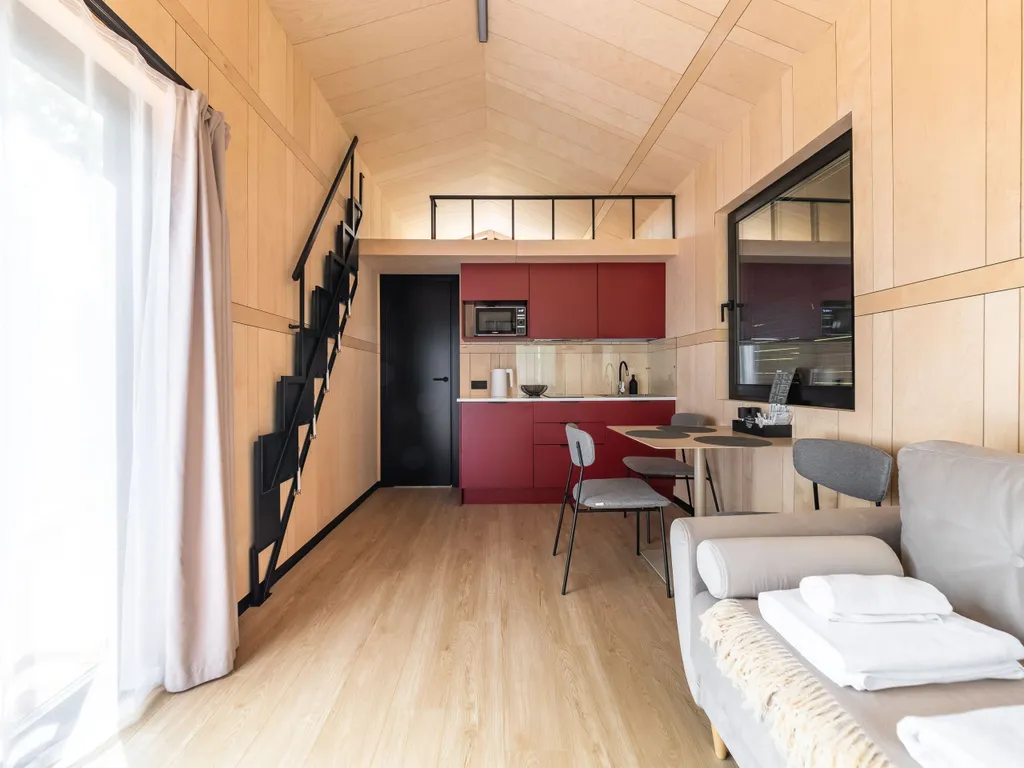 Коттедж Дом в лесу с купелью фурако и мангальной зоной (до 4-х чел) — Глубокое (Каменногорское г/п)