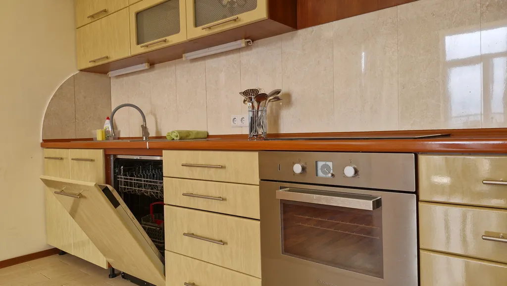 Просторная, видовая 2-комнатная квартира