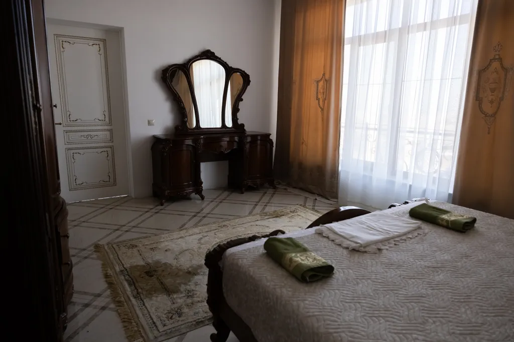 Дом с четырьмя спальнями и панорамой на Махачкалу