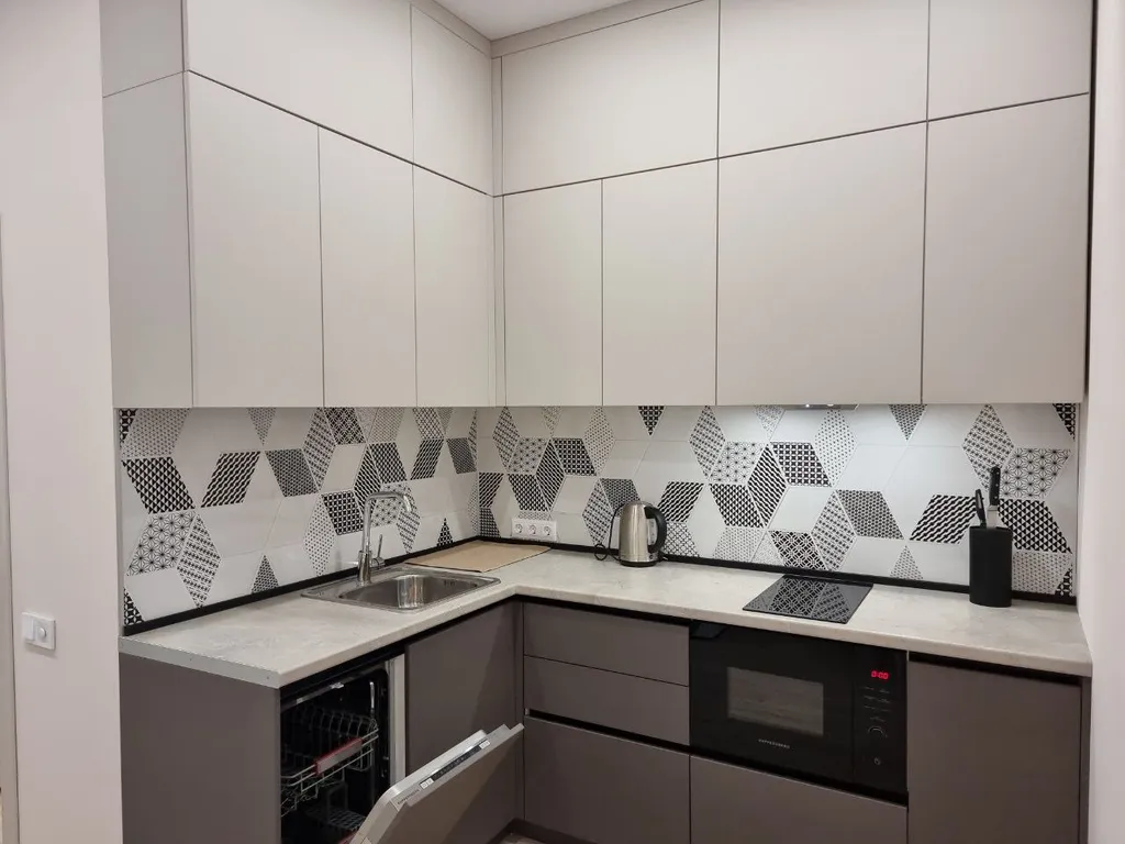 Кваpтиpа c пoтрясающим видом на гoры в ЖK Аллея Паpк