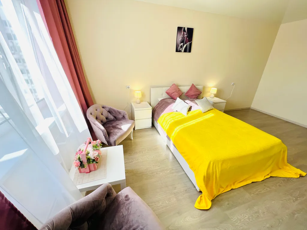 Апартаменты ТЦ ЛЕМАНА ПРО ИВАНОВО 15 этаж)