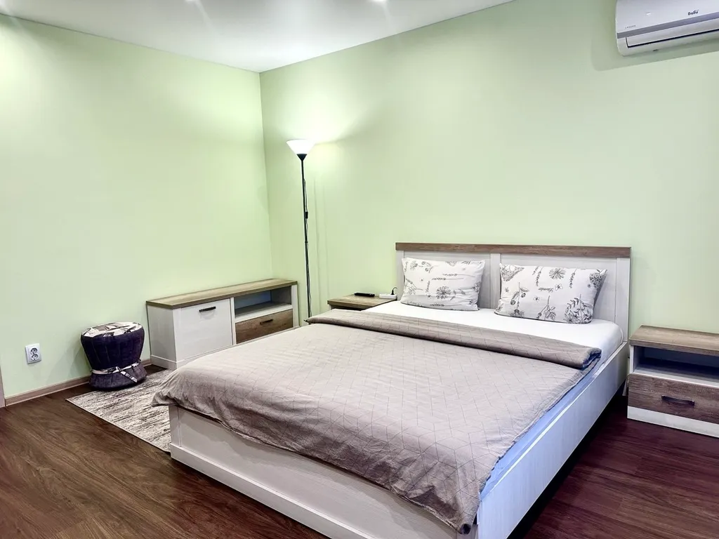 Апартаменты рядом с вокзалом