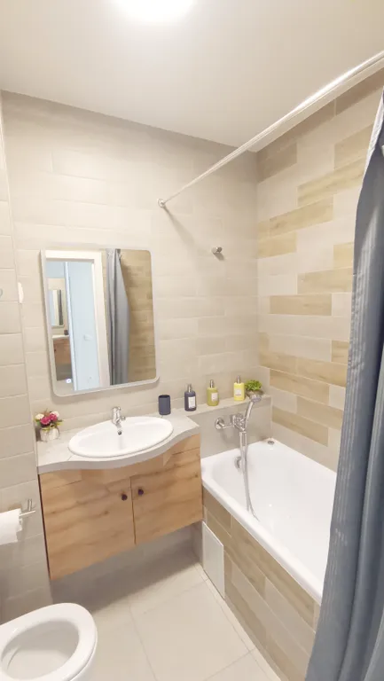 Комфортная квартира в центре города для любителей  высоких этажей