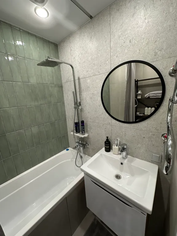 Квартира на набережной с видом на Китай