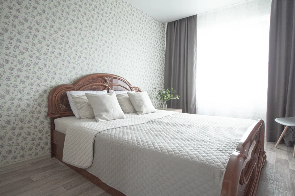 Современная двухкомнатная квартира в центре города — аренда посуточно в Шарыпово