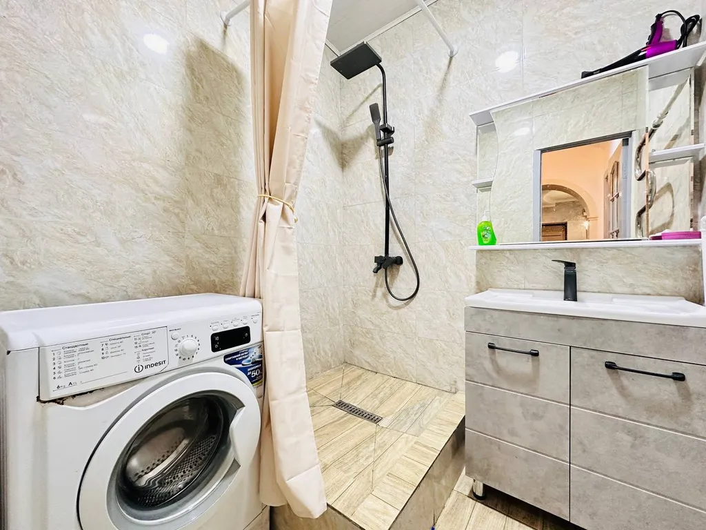 Уют в самом центре города рядом с гостиницей Казахстан