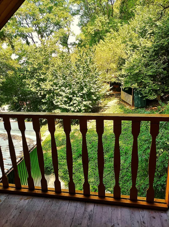 Домик в лесу с собственной баней