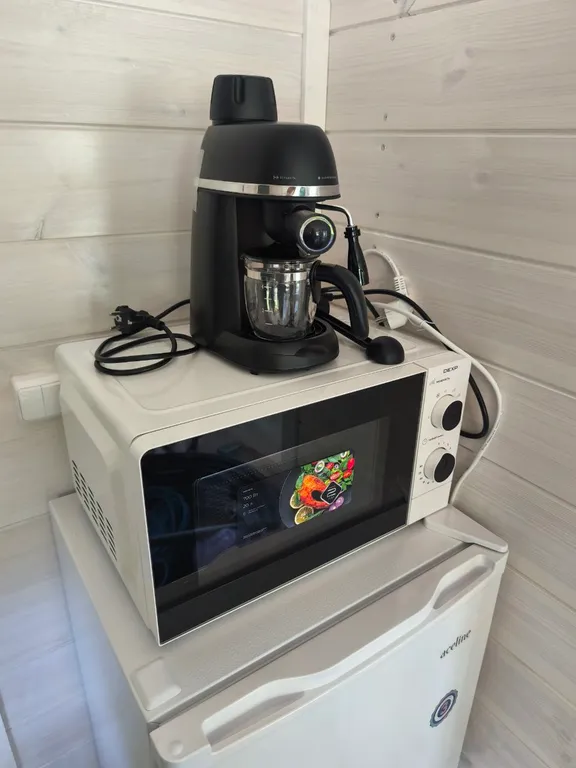 Новый деревянный современный дом в 2 минутах от моря