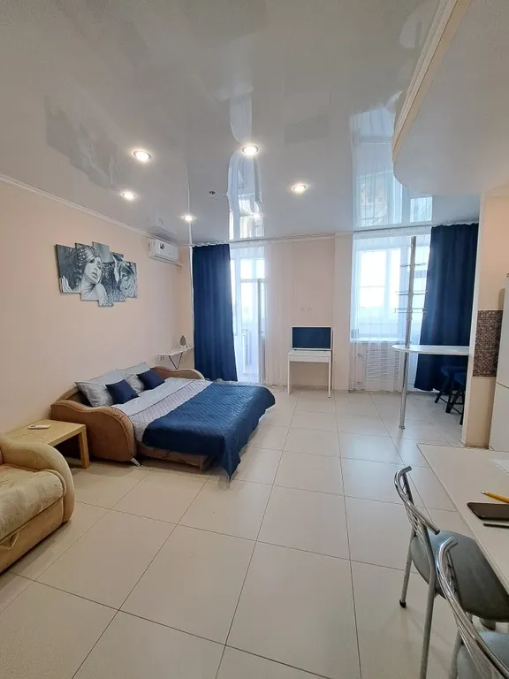 Квартира Уютная, просторная квартира-студия с видом на реку — Самара