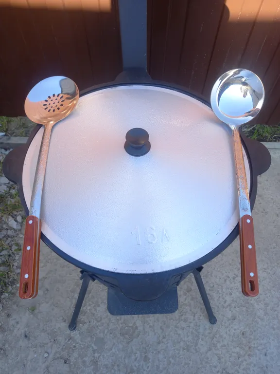 Бесконтактное заселение. Часть дома с отдельным входом и двором.