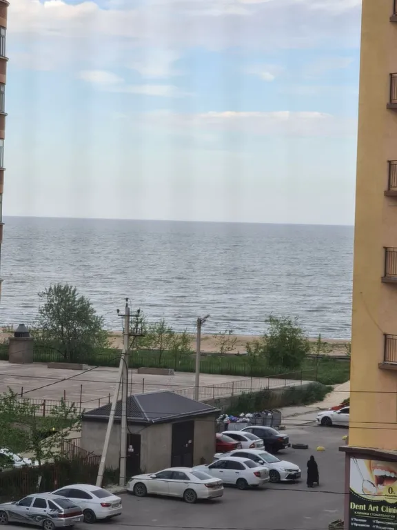 Квартира Красивая двухкомнатная квартира у моря класса люкс в элитном дом — Махачкала