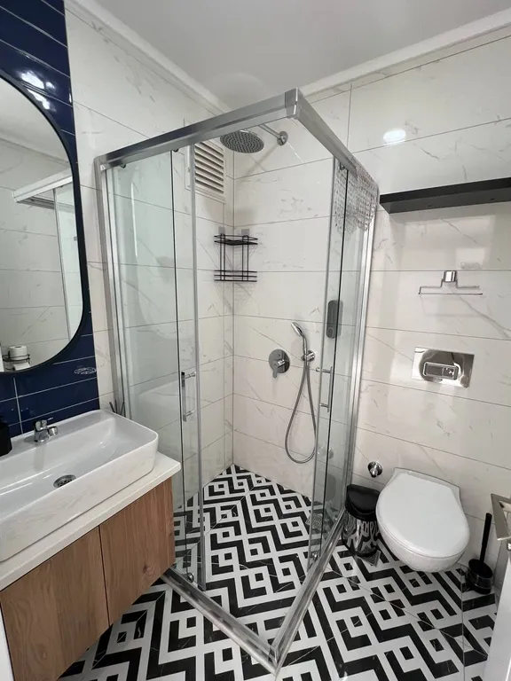 Стильные апартаменты в центре, в 3-минутах от пляжа