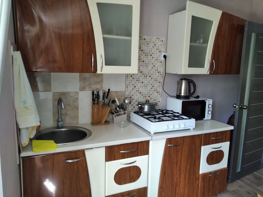 Коттедж Уютный просторный дом для дружной компании рядом с морем — аренда посуточно в Прибрежное