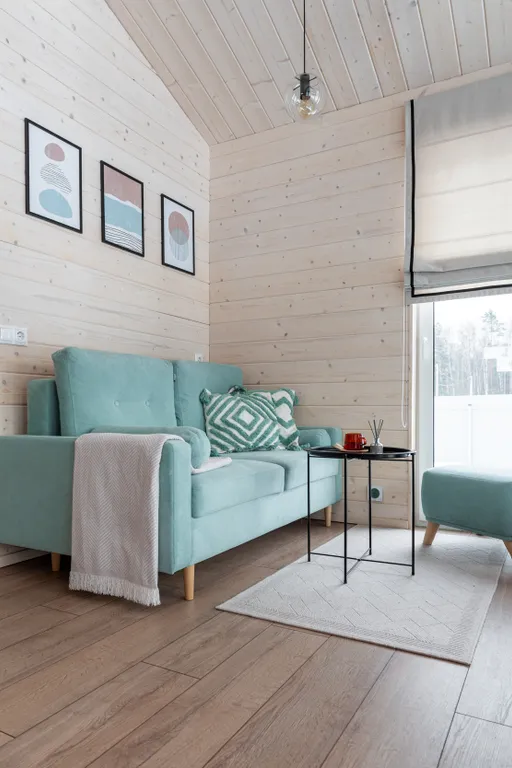 Стильный барнхаус с сауной, камином и панорамой