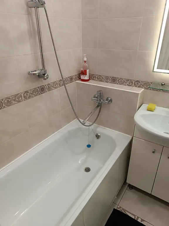 Просторная уютная двухкомнатная квартира с видом на парк