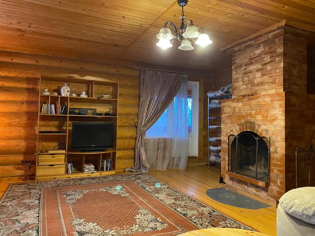 Большой дом для большой компании