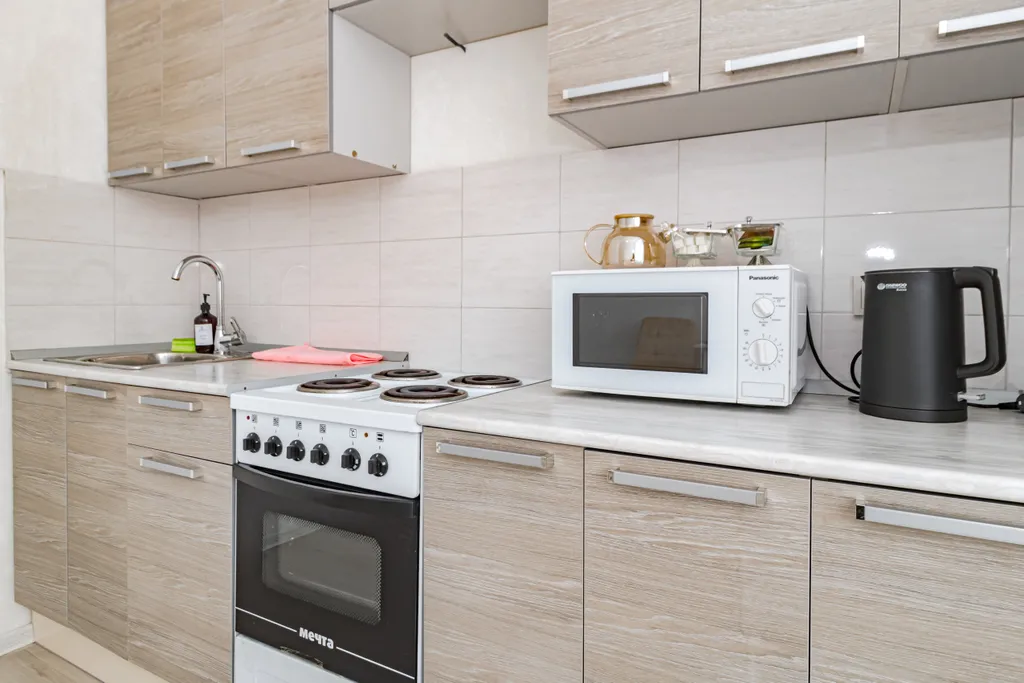 Уютная квартира рядом с mega и expo