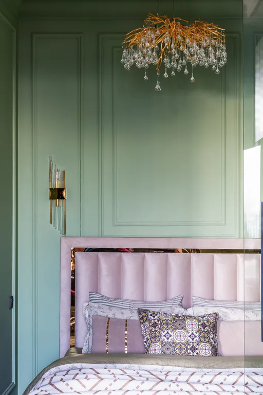 Kazakhstan resident's 181 by Royal rentals