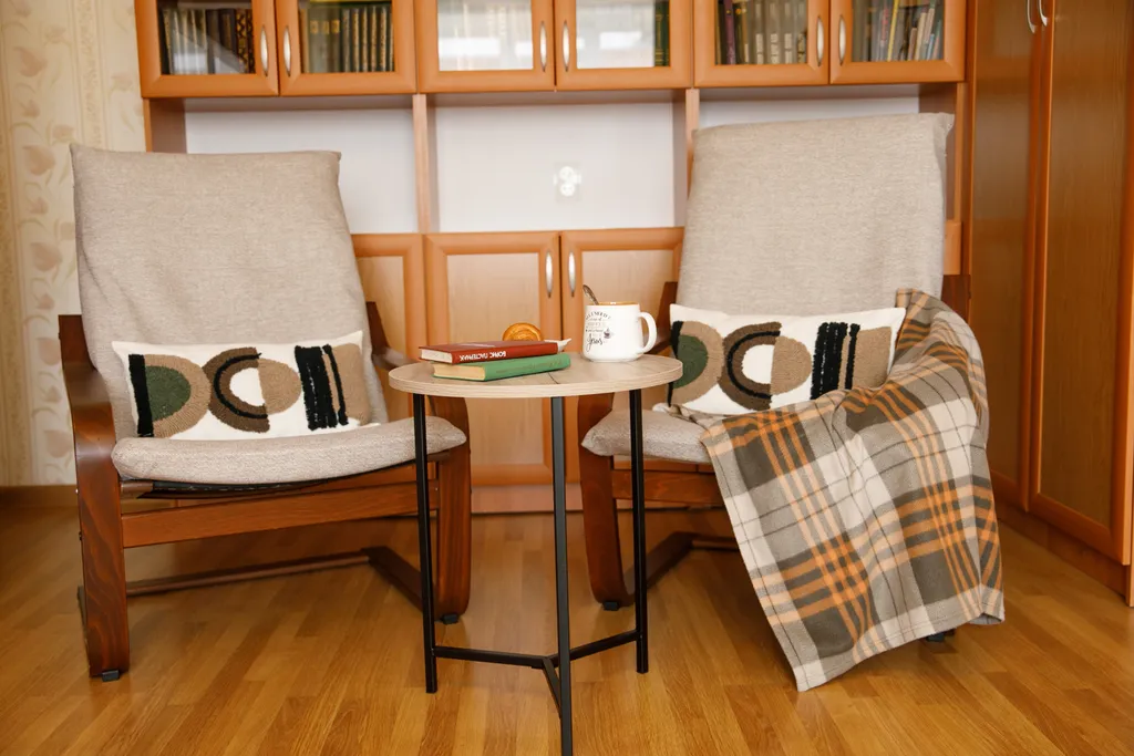 Светлая 2-комнатная квартира с библиотекой на Студенческом бульваре у ПетрГУ