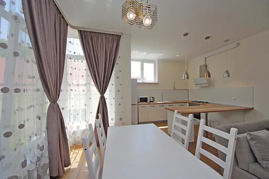 Квартира Премиум-апартаменты в центре у пляжа, с балконом. — Анапа