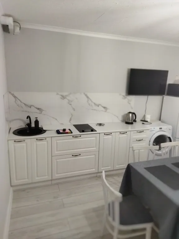 Дом рядом с вотчиной деда мороза