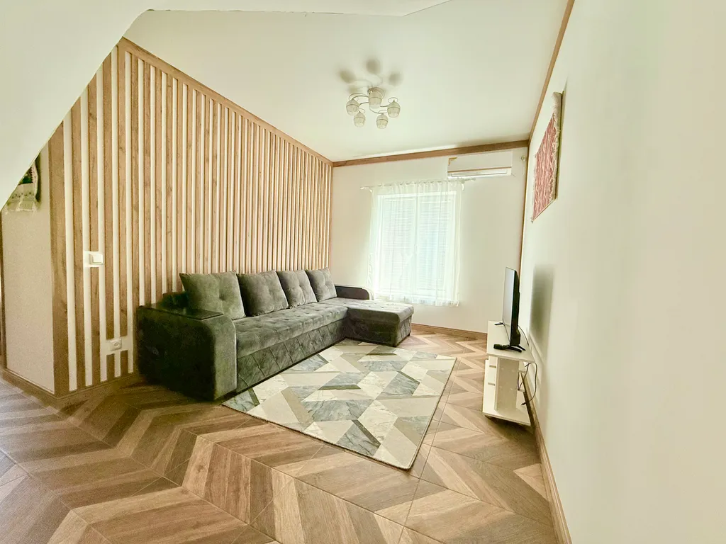 Коттедж дом с бассейном у берега Каспийского моря