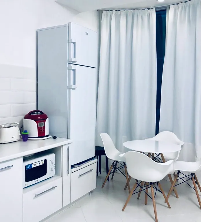 Бросай якорь здесь