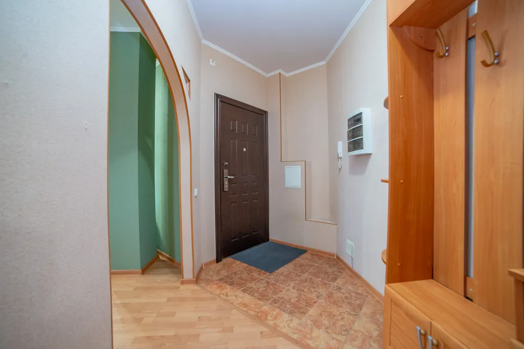 Желтые попугаи в прериях