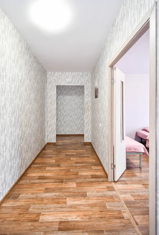 Квартира Уютная квартира возле ТРЦ Планета, где места хватит всем — Красноярск