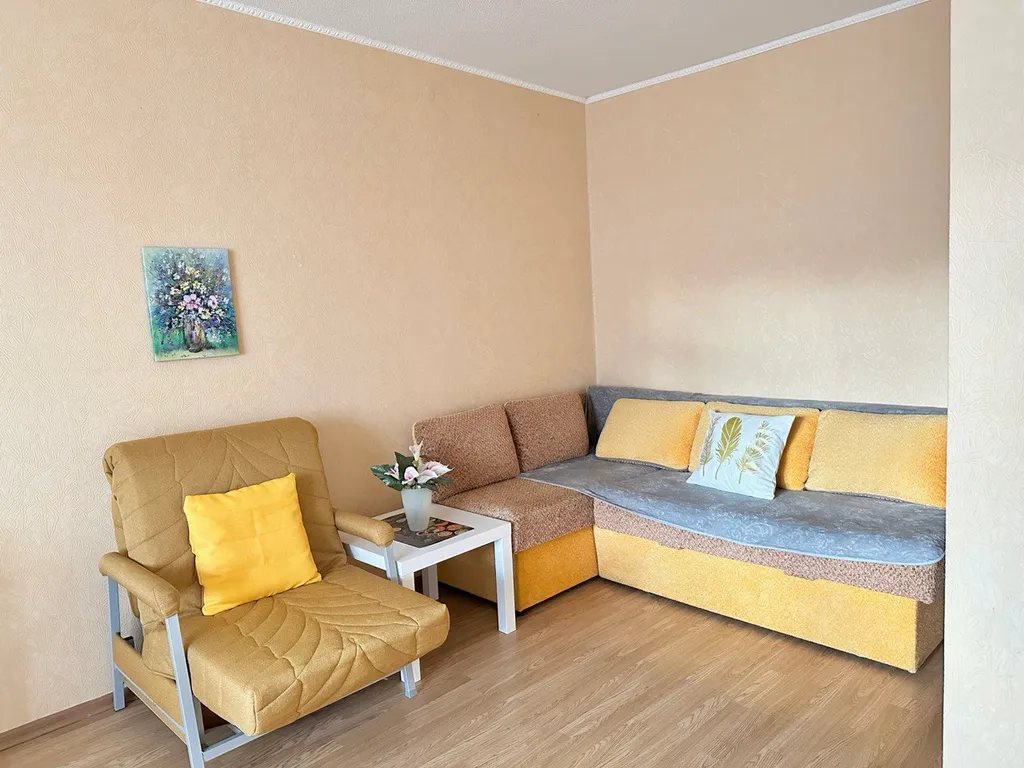 Апартаменты возле торгового центра Макси