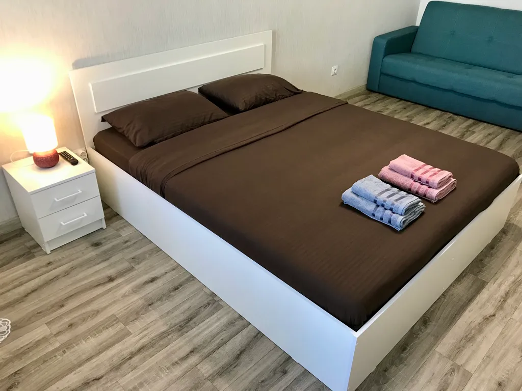 Однушка эконом-класса рядом с Академией тенниса и ДС